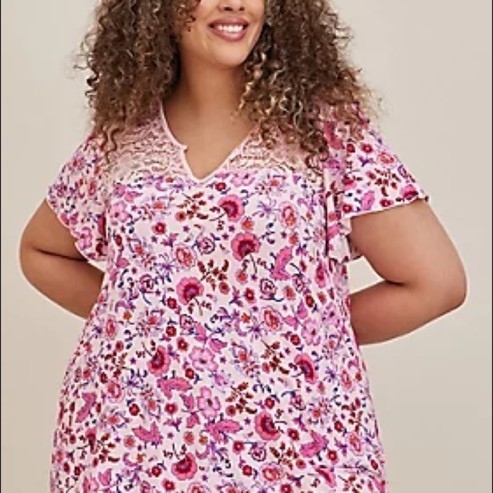 Torrid Pink Floral Top KNIT JERSEY SLUB LACE YOKE FLUTTER New 3X 2X